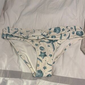 Agua Bendita Seashell Bottoms